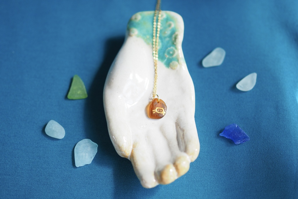 シーグラスネックレス(カニ)G-2