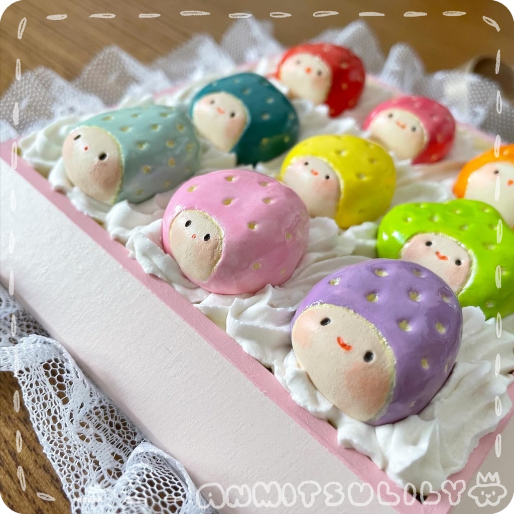 【一点物アート】カラフルいちごちゃんフレーム