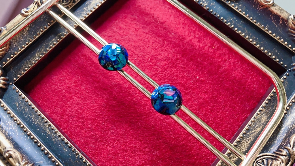 氷川 紗夜　ピアス(イヤリングも可能)