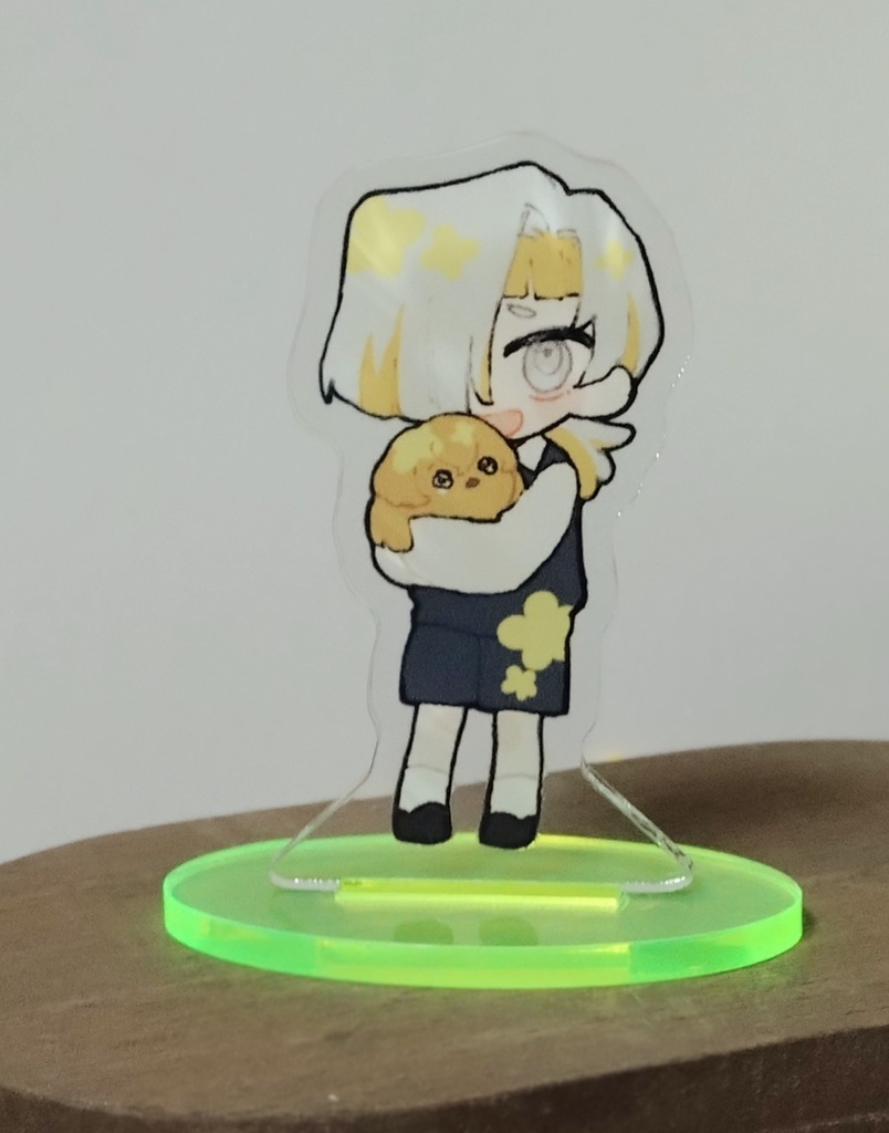 クローマーアクスタ