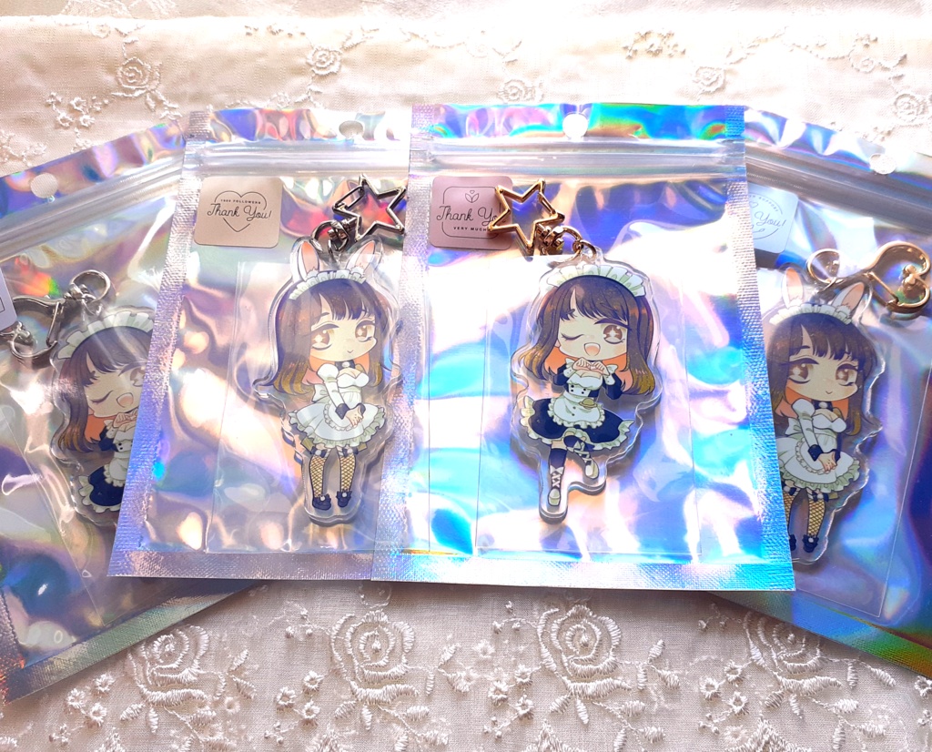 うさぎメイドなアクリルキーホルダー