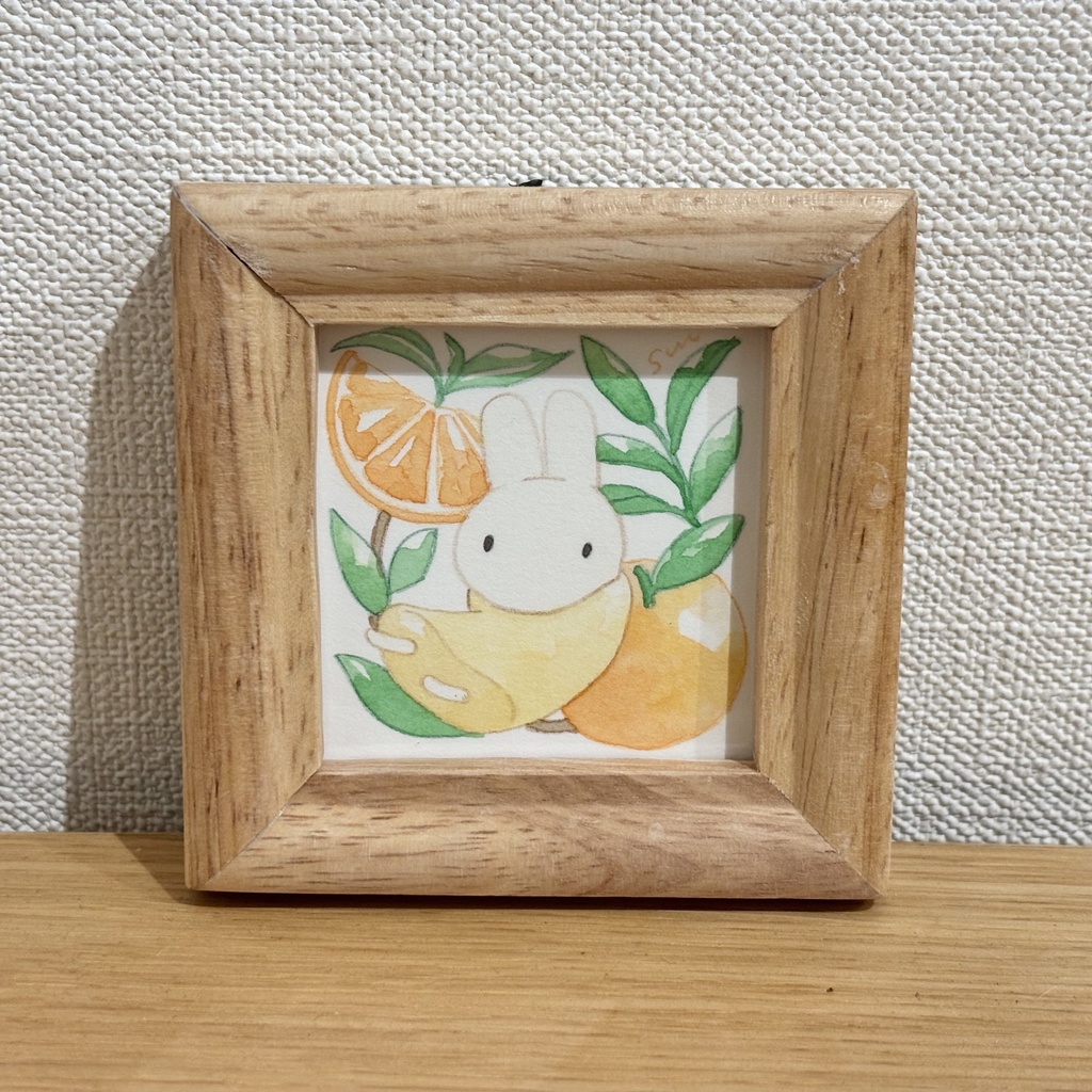 うさぎとフルーツ【ミニ額縁付き】