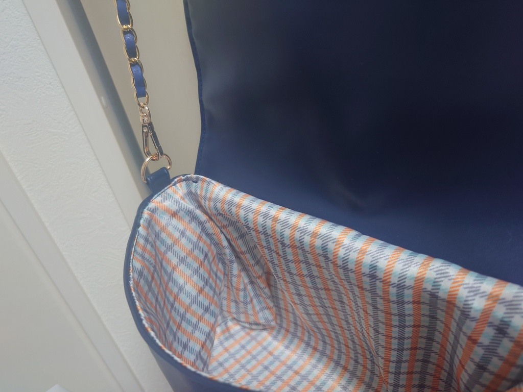 【レオいず】ミニバッグ(選べるストラップ)