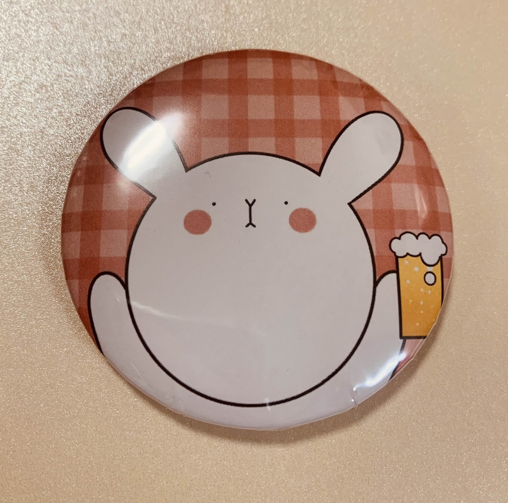 【受】うさぎさんかんぱい缶バッジ