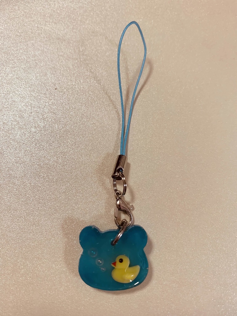 あひるちゃんレジンストラップ