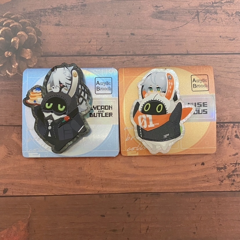 ライアキアクキー&ブローチ