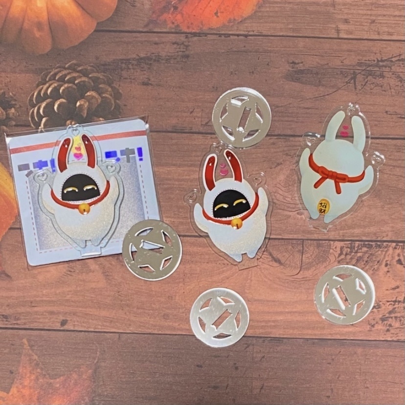 1ディニーちゃんなでなでアクスタ