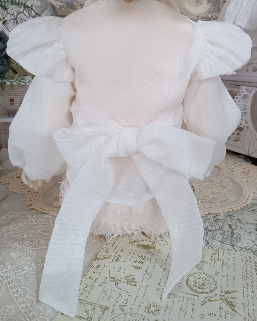 召喚士と幻獣〜ツノのはえたウサギ〜・60cmクラス、50cmクラスドール用