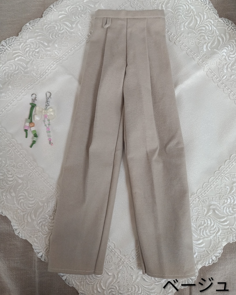 タックパンツ(50cm・60cmドール用)