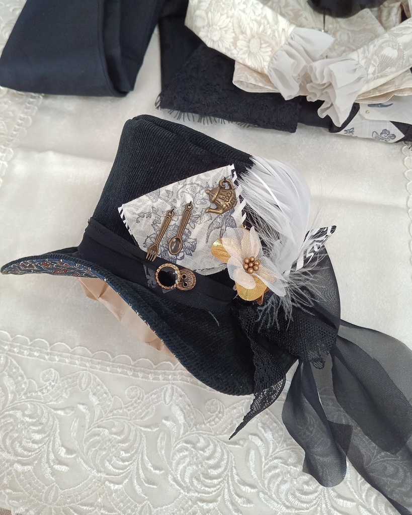 まだみぬ物語を求め彷徨う蒐集家(50cm・60cmドール用)