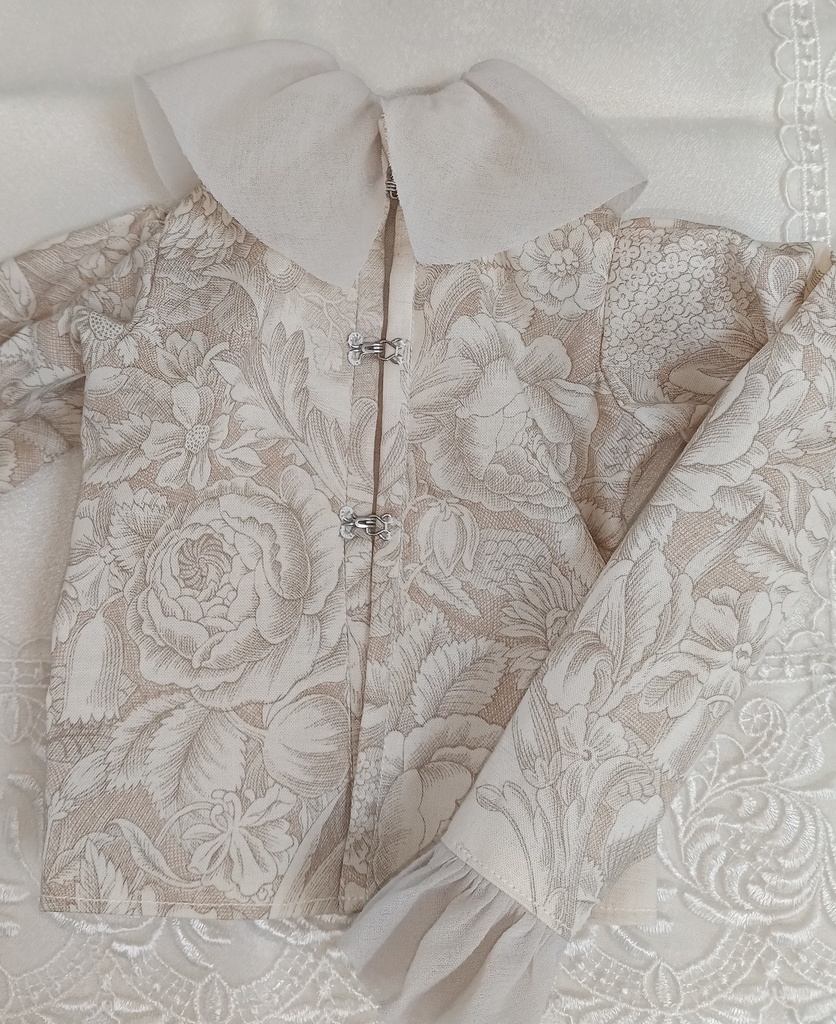 まだみぬ物語を求め彷徨う蒐集家(50cm・60cmドール用)