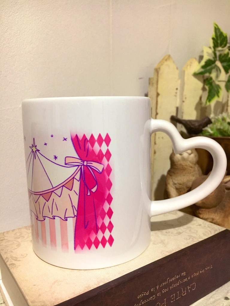 チェシャ猫のマグカップ