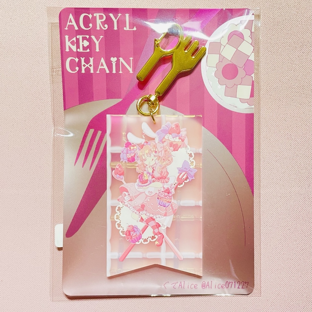 チェック柄アクリルキーホルダー