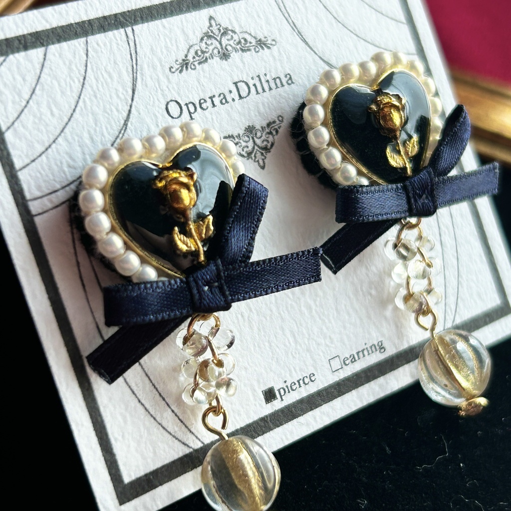 クリスタル・ガーデン【ピアス・イヤリング】