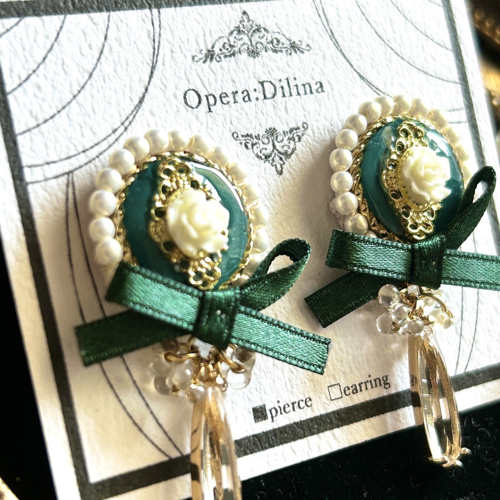 ラビリンス【ピアス・イヤリング】