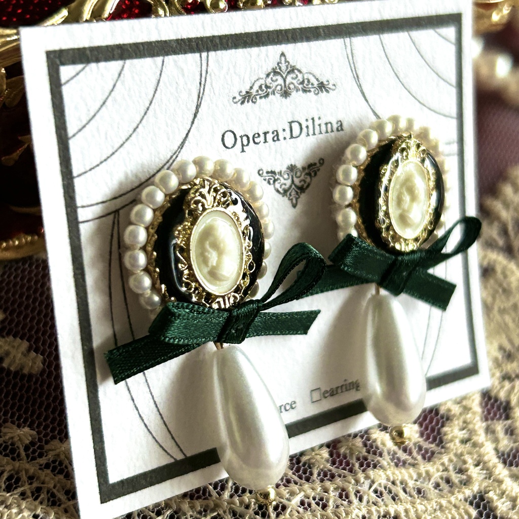 シネマティック【ピアス・イヤリング】