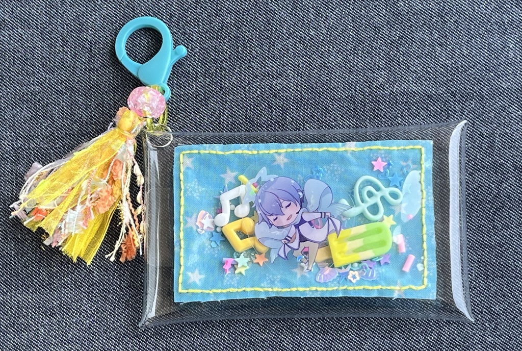KAITOのシャカシャカビニールポーチ