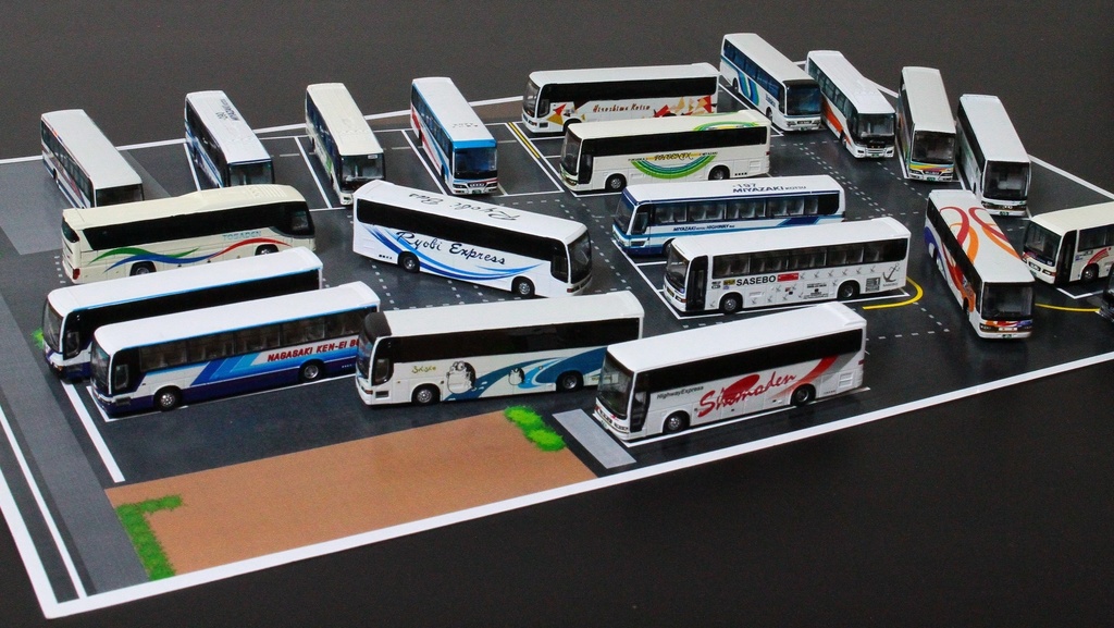 【PDF・模型用道路】近郊都市の小規模営業所(1/150 バスコレ用道路シート/A3)