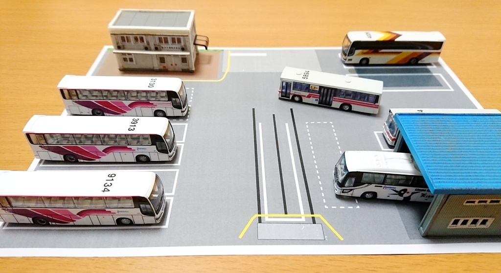 【PDF・模型用道路】汎用営業所A (1/150 バスコレ用道路シート/A4)