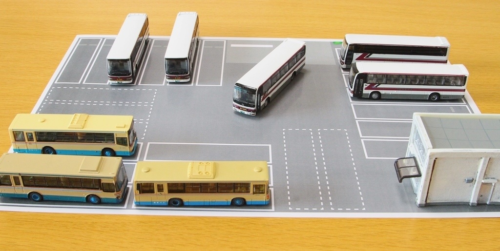 【PDF・模型用道路】汎用営業所B(1/150 バスコレ用道路シート/A4)