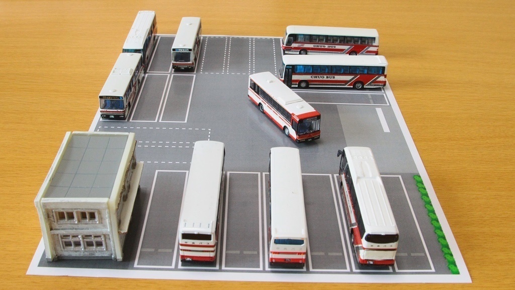 【PDF・模型用道路】汎用営業所B(1/150 バスコレ用道路シート/A4)