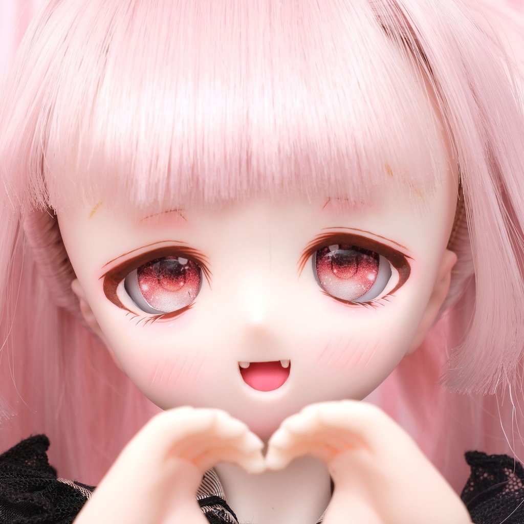 DDH-01 セミホワイト　開口ソフビ盛りカスタムヘッド＋レジンアイ