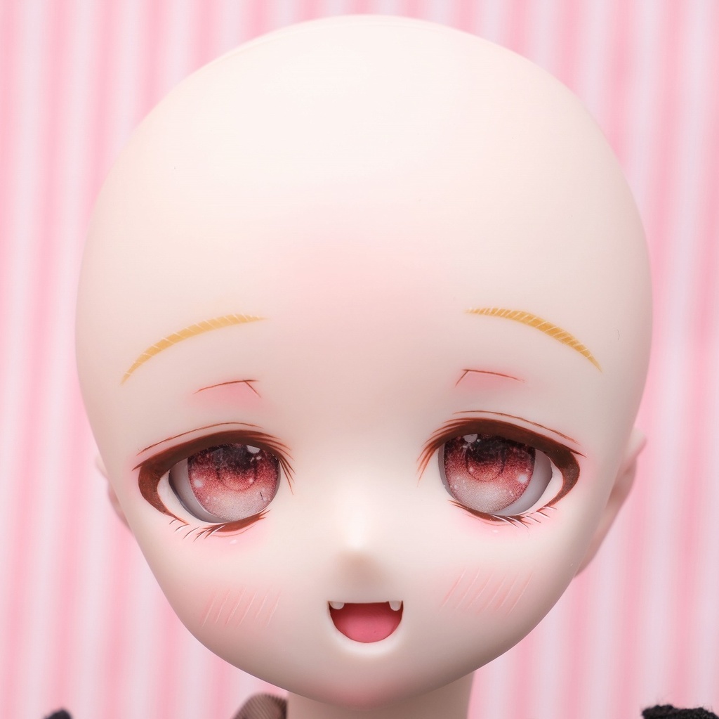 DDH-01 セミホワイト 開口ソフビ盛りカスタムヘッド+レジンアイ