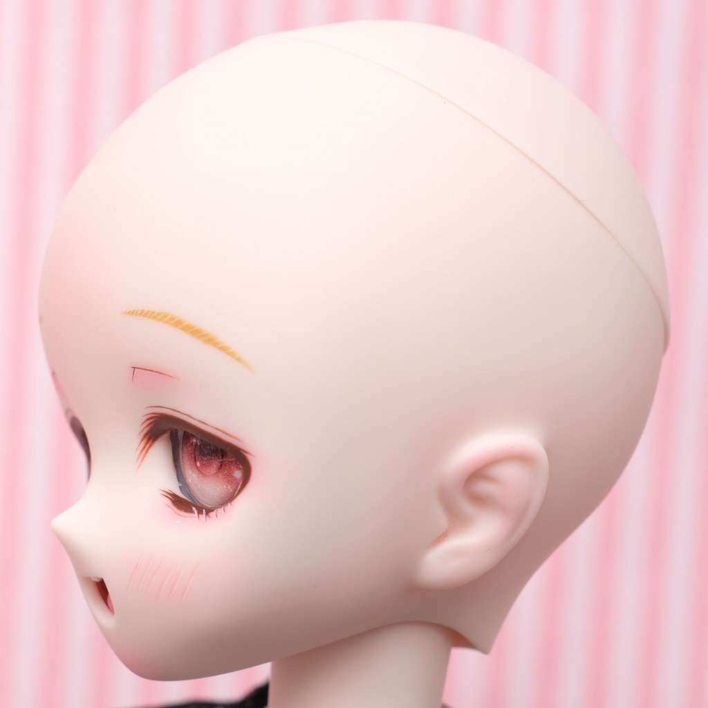 DDH-01 セミホワイト 開口ソフビ盛りカスタムヘッド+レジンアイ