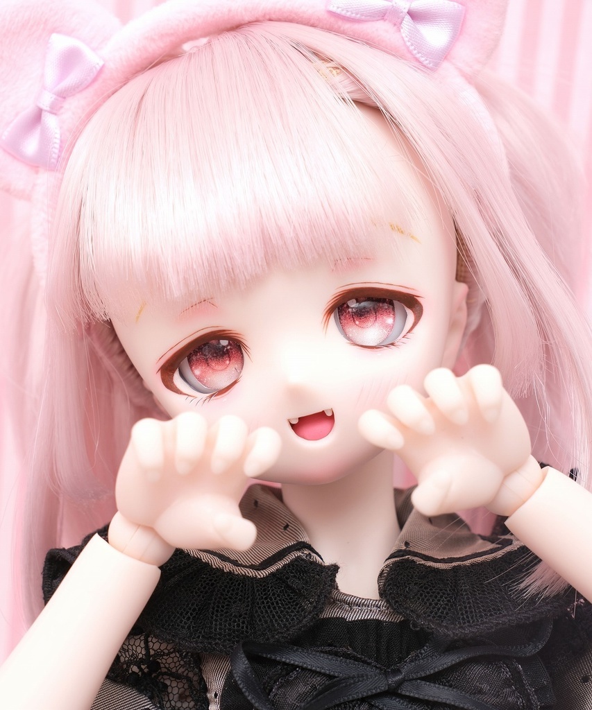 DDH-01 セミホワイト 開口ソフビ盛りカスタムヘッド+レジンアイ