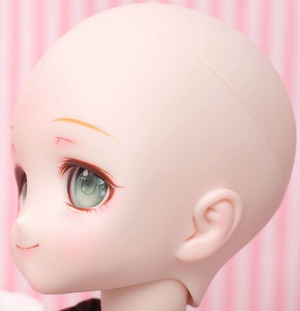 DDH-27 セミホワイト ソフビ盛りカスタムヘッド+おまけレジンアイ