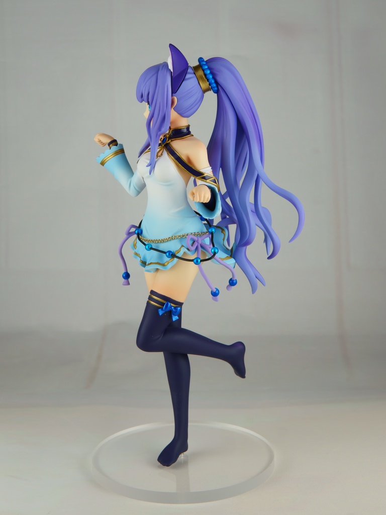 猫のように甘えるプリシラ☆