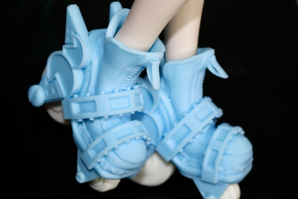 【足パーツ】 1/3 DD対応サイズ 一体型 ローラーシューズ 「モデル H-01」