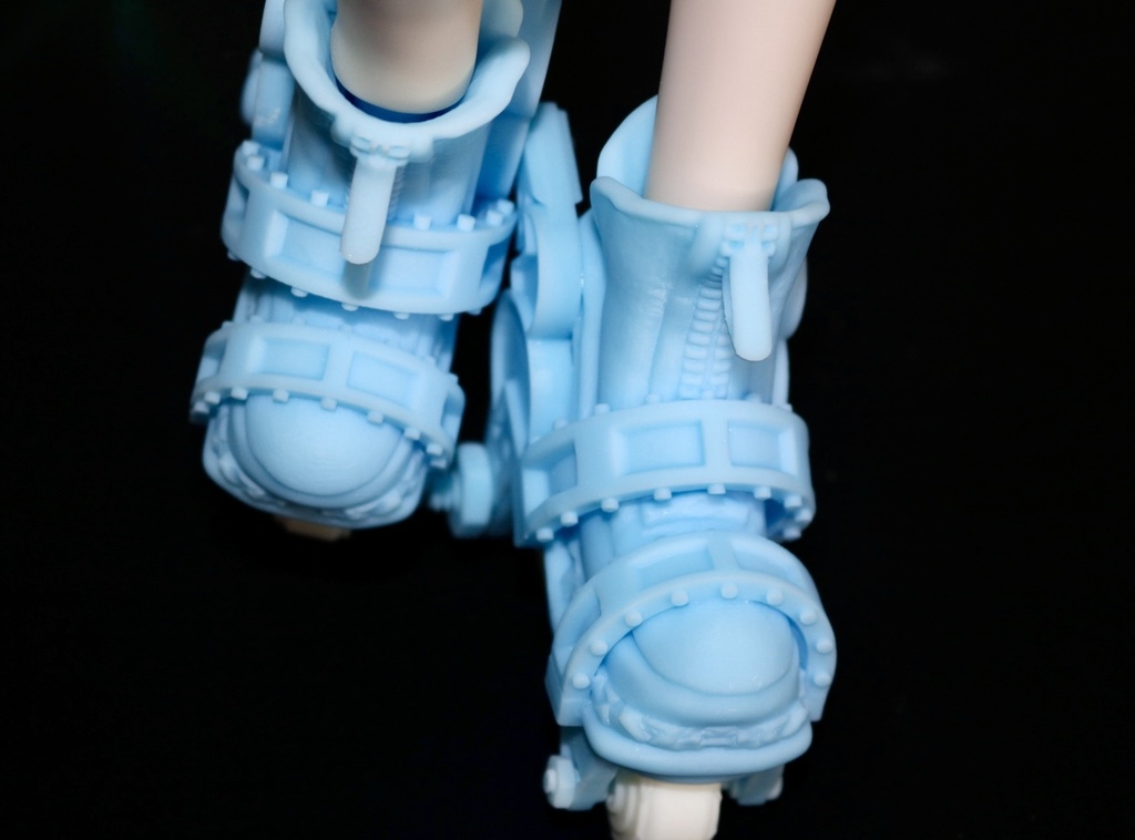 【足パーツ】 1/3 DD対応サイズ 一体型 ローラーシューズ 「モデル H-01」