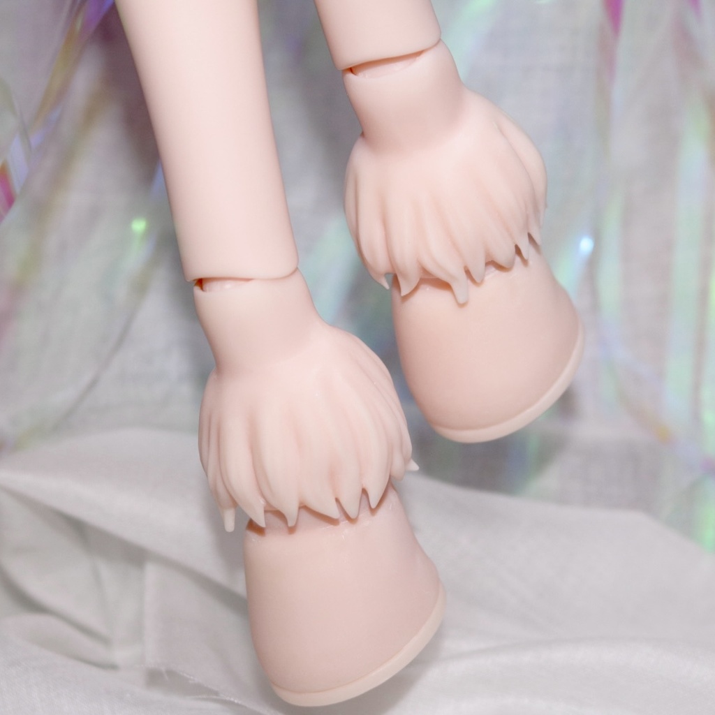 SALE再販なし【人外フット】1/3〜1/4 奇蹄類 蹄鉄足 フットパーツ 未塗装