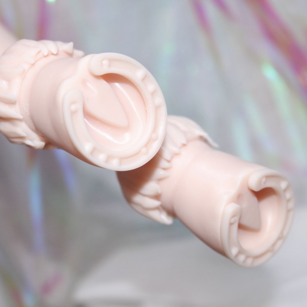 SALE再販なし【人外フット】1/3〜1/4 奇蹄類 蹄鉄足 フットパーツ 未塗装