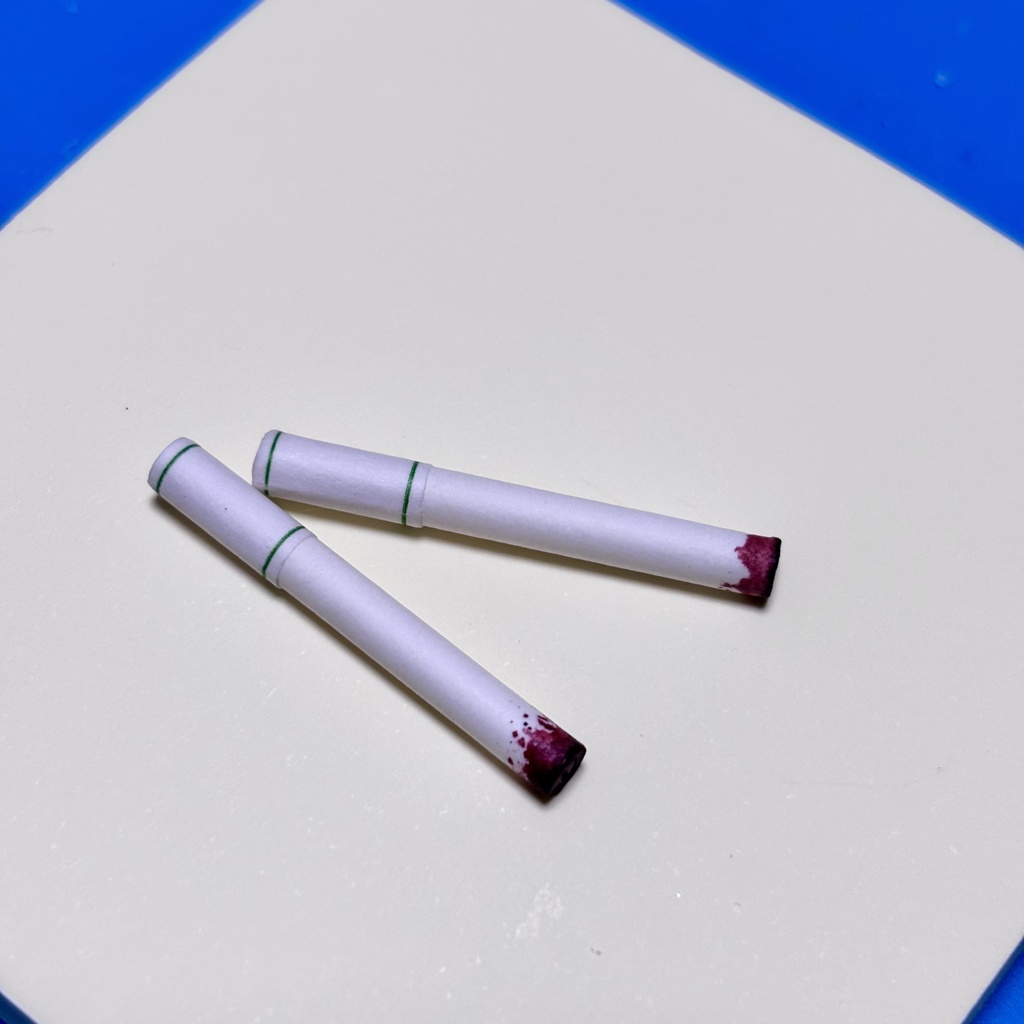 1/3〜1/4 ドール用 たばこ 2本セット