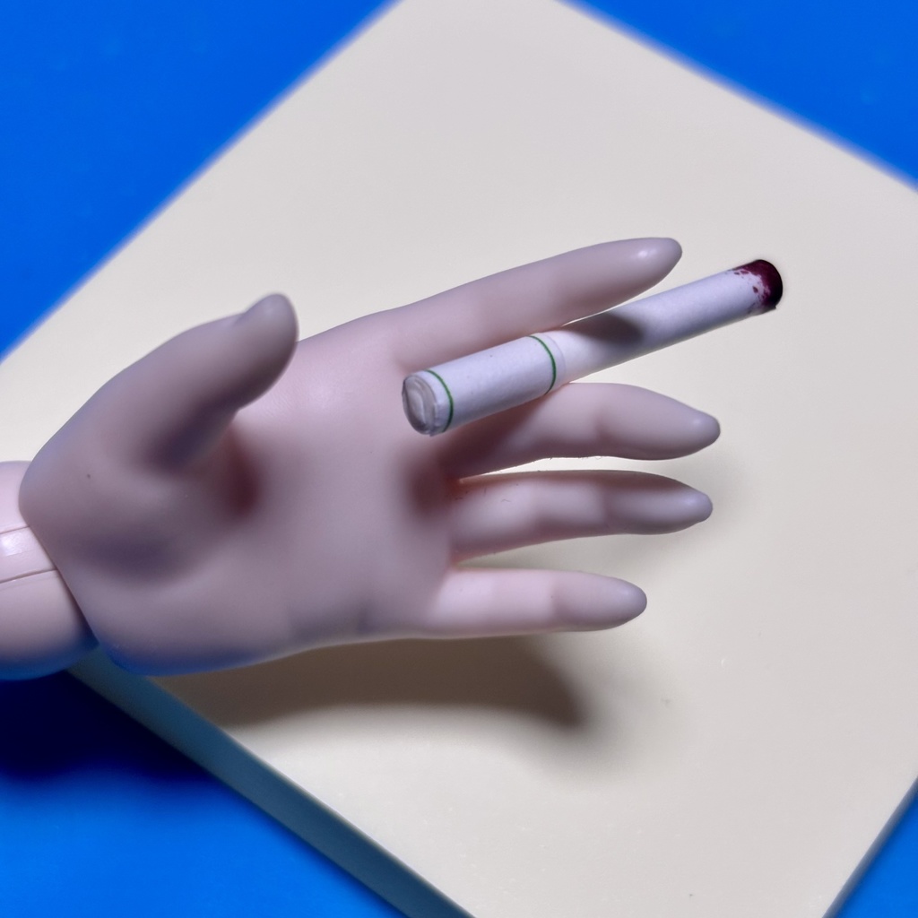 1/3〜1/4 ドール用 たばこ 2本セット