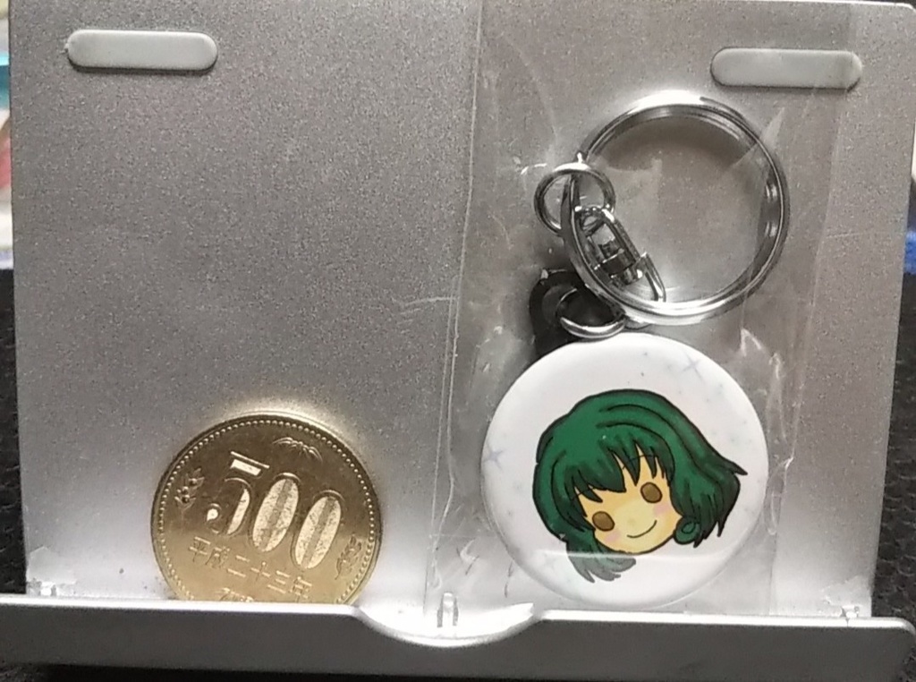 篠宮りさ　32ｍｍキーホルダー