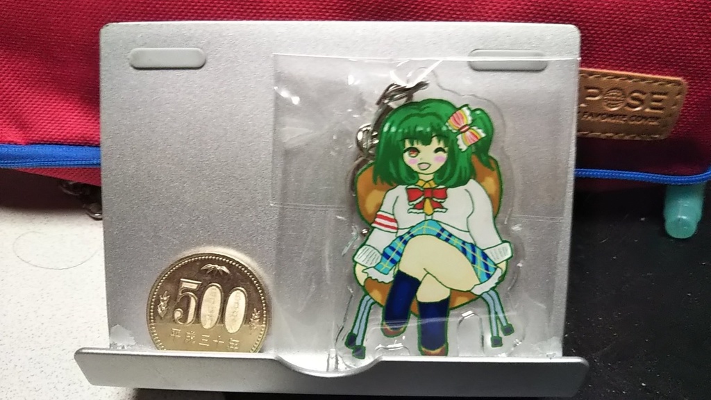 篠宮りさ　７㎝アクリルキーホルダー