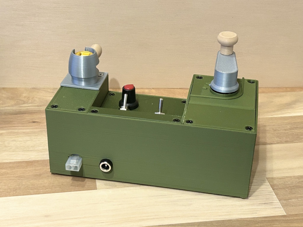 マスコン式コントローラー