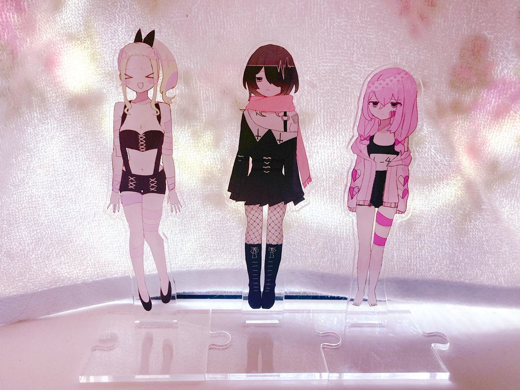 【病みトラ】おまけ絵付きつながるアクスタ-リーゼ