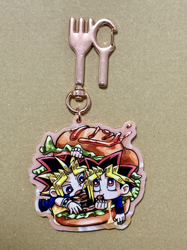 W遊戯　バーガーアクキー
