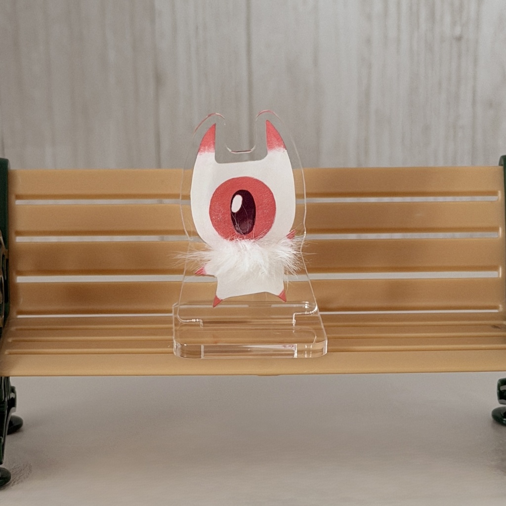 単眼ドラゴン アクリルスタンド 白 黒