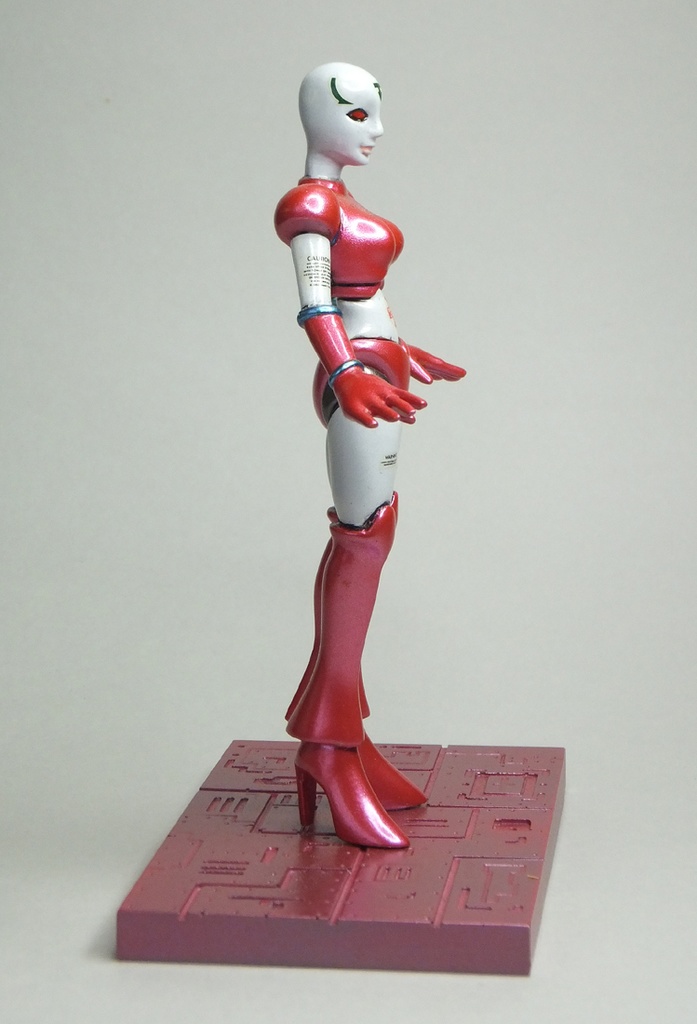 レトロイドNo.4 (未塗装未組立てレジンキット)送料込み