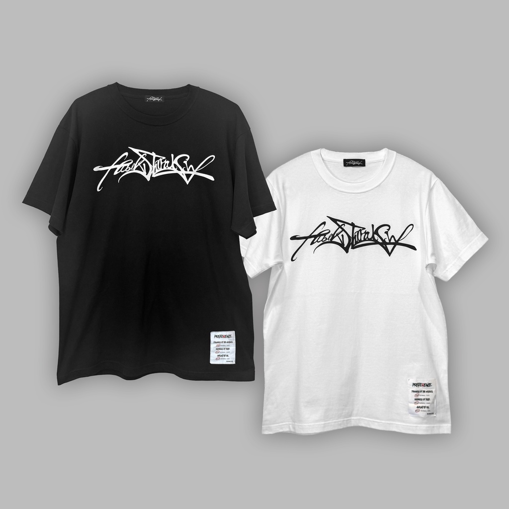ロゴTシャツ