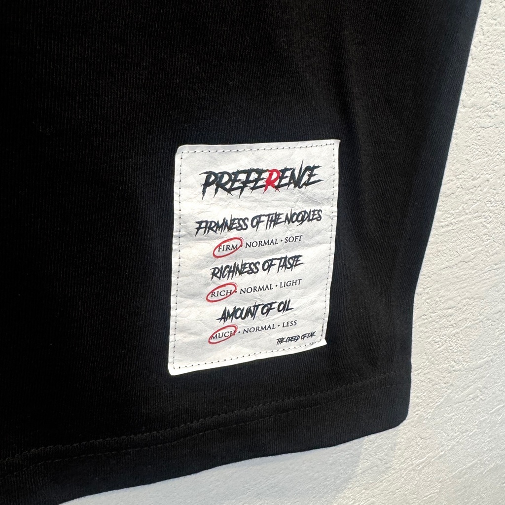 ロゴTシャツ