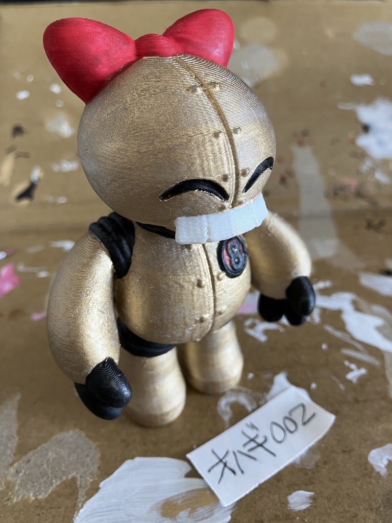 フィギュア『オハギチャン002』サインシリアルナンバー付き