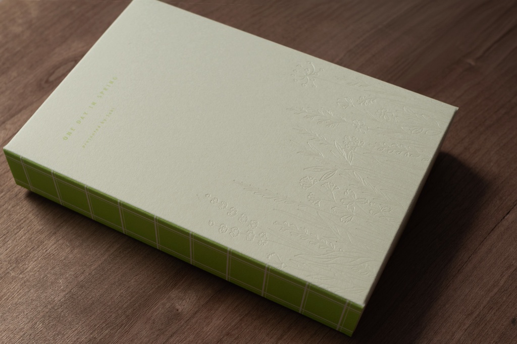 【出勝】新刊ボックスセット(小説+ミニチュア小物+ノベルティネギ)