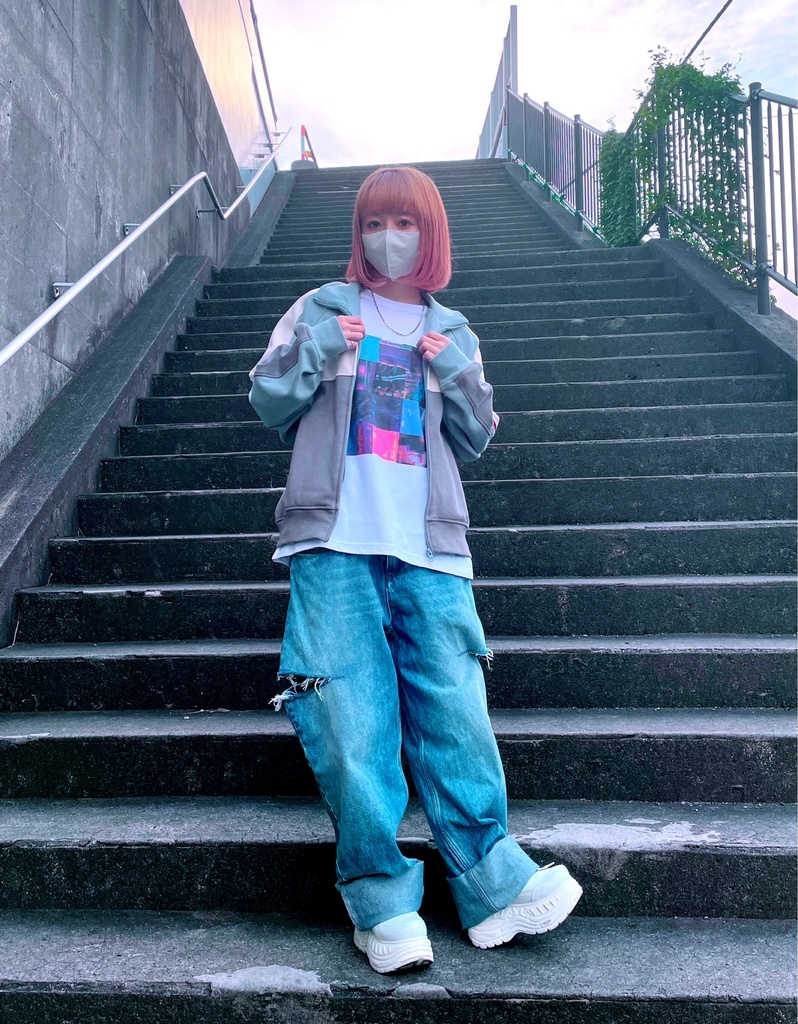 マーガレットビッグシルエットTシャツ