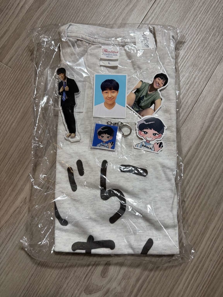 おれん人生初のグッズ詰め合わせ(残り1セット)